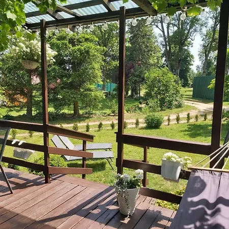 Charmantes In Isko Mit Garten, Grill Und Terrasse Hébergement de vacances Ińsko